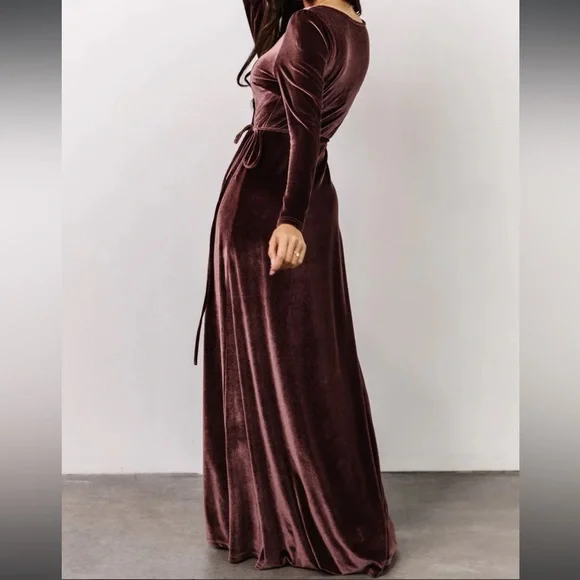 Baltic Born Esmeralda Wrap Velvet Dress Dusty Plum - Small - Picture 3 of 7